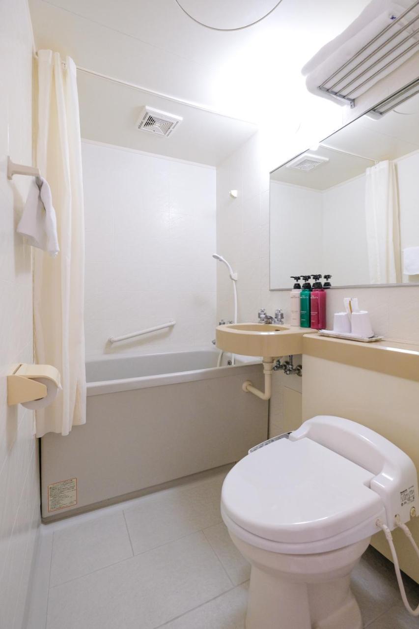 Hotel Maruki Naha Bagian luar foto
